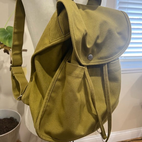 BAGGU Cotton Canvas Drawstring Backpack Purse - Picture 5 of 8